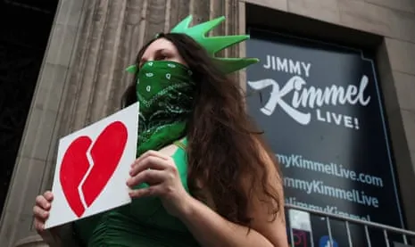 Trump Applauds Jimmy Kimmel Show Removal as TV Stations Substitute Program with Conservative Activist Special